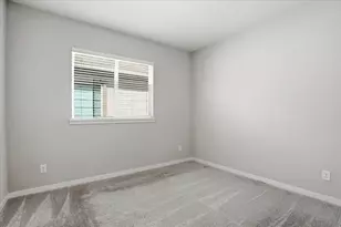 1619 N Breezy Meadow Dr, Sacramento, CA 95834 - Photo 30