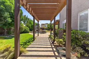 2700 Espana Ln, Modesto, CA 95355 - Photo 42