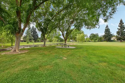 1040 Waterford Drive, West Sacramento, CA 95605 - Photo 48