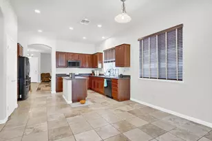 5640 Northborough Dr, Sacramento, CA 95835 - Photo 12