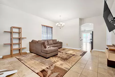 5640 Northborough Drive, Sacramento, CA 95835 - Photo 6