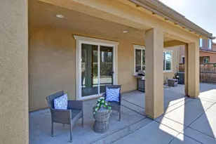9613 Philta Way, Elk Grove, CA 95757 - Photo 48