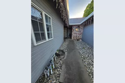 8012 Marsannay Way, Sacramento, CA 95829 - Photo 4