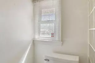 2005 N Commerce St, Stockton, CA 95204 - Photo 28