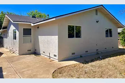 154 Brook Hallow Dr, Patterson, CA 95363 - Photo 12
