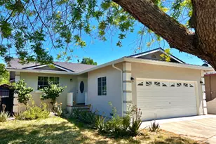 154 Brook Hallow Dr, Patterson, CA 95363 - Photo 1