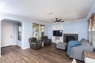 2150 Golden Gate Dr, Plumas Lake, CA 95961 - Photo 8