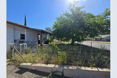 2429 Las Plumas Avenue, Oroville, CA 95966 - Photo 1