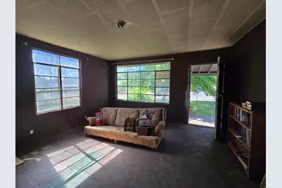 2429 Las Plumas Avenue, Oroville, CA 95966 - Photo 2