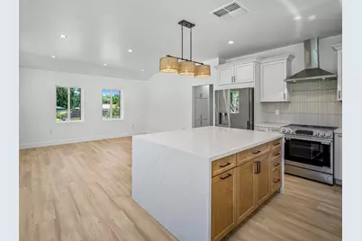 9261 Golden Gate Avenue, Orangevale, CA 95662 - Photo 10