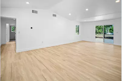 9261 Golden Gate Avenue, Orangevale, CA 95662 - Photo 14
