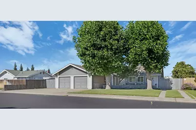 747 Foxfire Drive, Manteca, CA 95337 - Photo 2