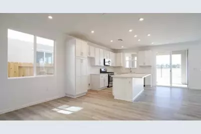 844 J Street, Galt, CA 95632 - Photo 2
