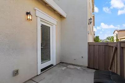 10775 Portico Circle, Rancho Cordova, CA 95670 - Photo 32