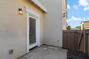 10775 Portico Cir, Rancho Cordova, CA 95670 - Photo 32