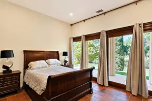 2021 W St, Merced, CA 95340 - Photo 46