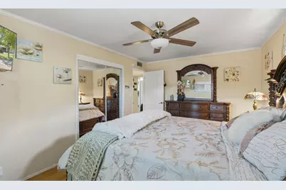 302 E El Campo Avenue, Stockton, CA 95207 - Photo 14