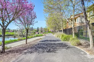 1900 Danbrook Dr, Sacramento, CA 95835 - Photo 52