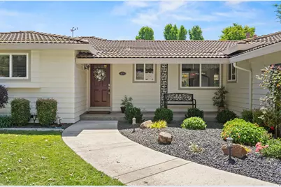 978 Greenhurst Way, Sacramento, CA 95831 - Photo 4