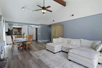 5833 Morgan Place #70, Stockton, CA 95219 - Photo 2