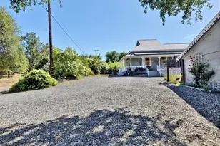 8900 Center St, Mokelumne Hill, CA 95245 - Photo 4