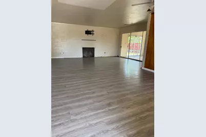 417 E Eaton Avenue, Tracy, CA 95376 - Photo 2