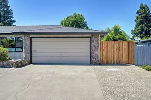 945 Trestle Glen Way, Sacramento, CA 95831 - Photo 42
