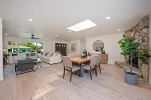 945 Trestle Glen Way, Sacramento, CA 95831 - Photo 14