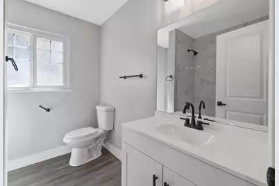 2424 W Fairview Court, Visalia, CA 93277 - Photo 38