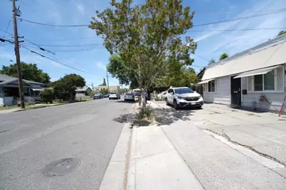 907 Cooper Avenue, Yuba City, CA 95991 - Photo 18
