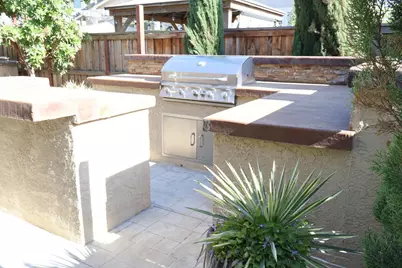 2278 Middlebury Drive, Lathrop, CA 95330 - Photo 28