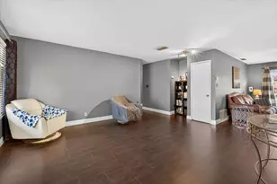 7813 Beaupre Way, Citrus Heights, CA 95610 - Photo 2