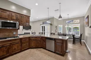 9492 Porto Rosa Dr, Elk Grove, CA 95624 - Photo 8