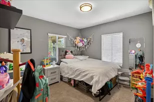 7524 Fruitridge Rd, Sacramento, CA 95820 - Photo 24