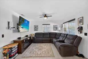 7524 Fruitridge Rd, Sacramento, CA 95820 - Photo 6