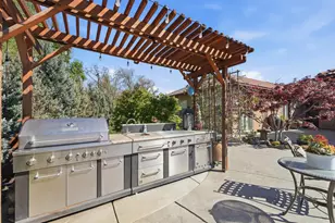 10717 Goldsborough Cir, Oakdale, CA 95361 - Photo 48
