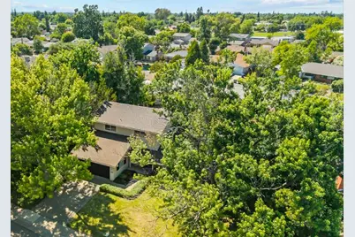 5249 Diablo Drive, Sacramento, CA 95842 - Photo 14