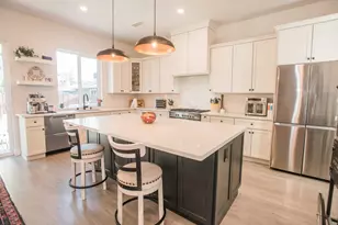 7810 Hutton Crk Ln, Fair Oaks, CA 95628 - Photo 18