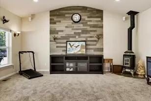 665 Gladycon Rd, Colfax, CA 95713 - Photo 8