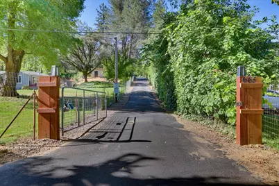 665 Gladycon Road, Colfax, CA 95713 - Photo 2