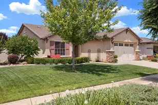 2415 Plumcreek Ln, Manteca, CA 95336 - Photo 2