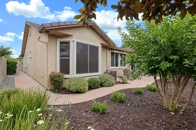 2415 Plumcreek Lane, Manteca, CA 95336 - Photo 36