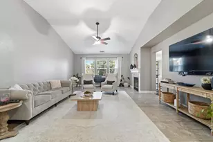 2220 Ellison Dr, Modesto, CA 95355 - Photo 8