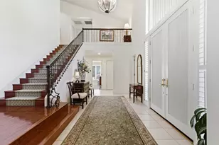 11473 Huntington Village Ln, Gold River, CA 95670 - Photo 4