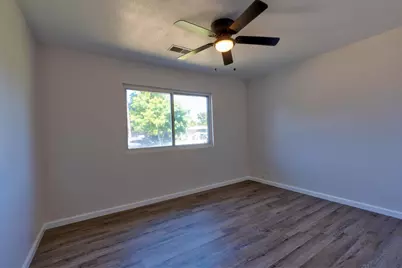 208 N Santa Rita Street, Los Banos, CA 93635 - Photo 32