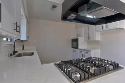 208 N Santa Rita Street, Los Banos, CA 93635 - Photo 20