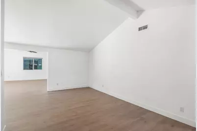 4600 Hayford Way, Sacramento, CA 95842 - Photo 10