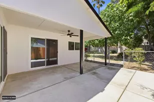 6333 Bamford Dr, Sacramento, CA 95823 - Photo 6