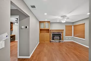 8758 Freesia Dr, Elk Grove, CA 95624 - Photo 22