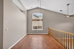 8758 Freesia Dr, Elk Grove, CA 95624 - Photo 8